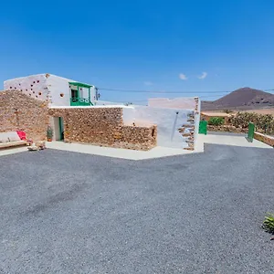https://casa-rural-la-jicara.in-canary-islands.com