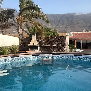 https://casa-arteaga.in-canary-islands.com